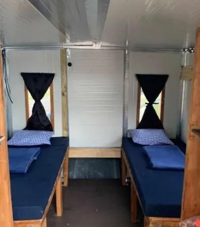 Nomadboat Hotel en barco Szigetszentmárton