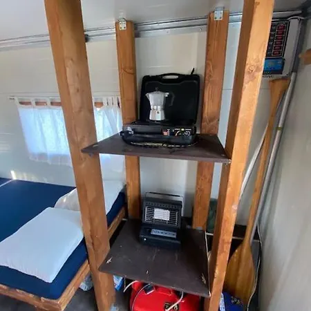 Úszó hotel Nomadboat *